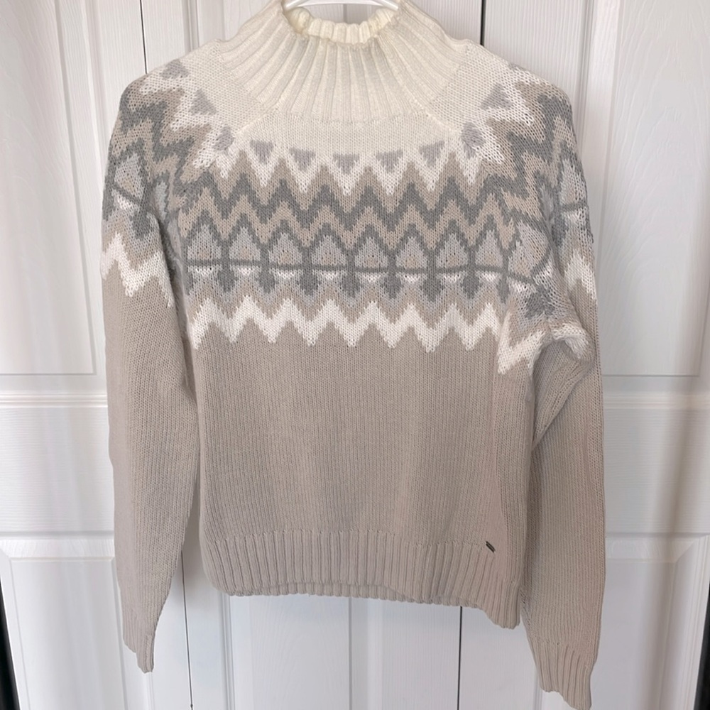 Mock Neck Neutral Hollister Sweater in size Small